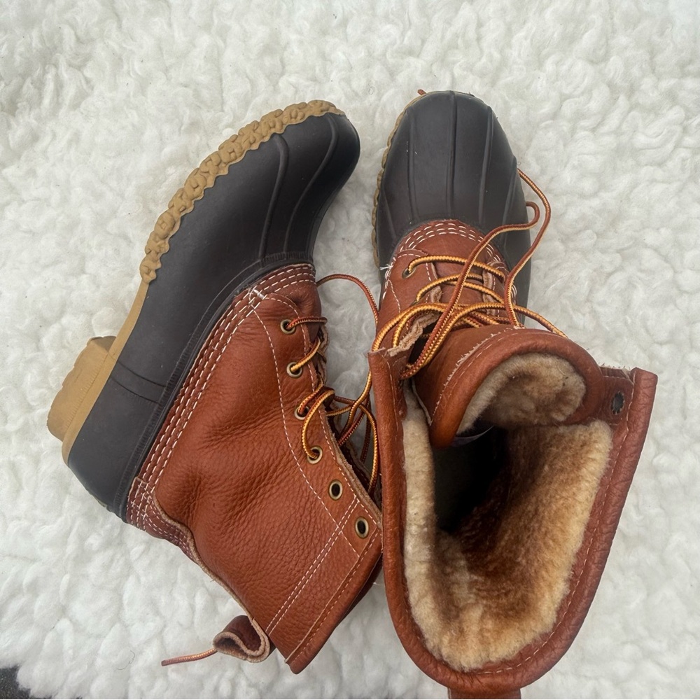 L.L. Bean Genuine Shearling-Lined Insulated Duck Boots 8" Tumbled-Leather